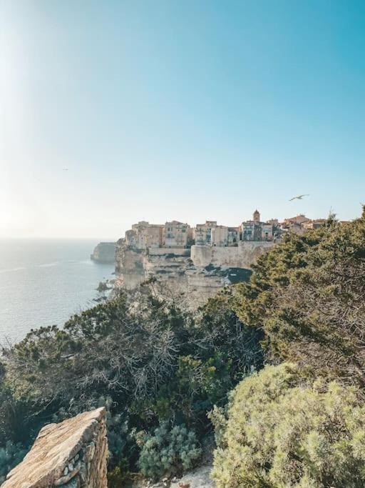 Bonifacio : Studio Au Coeur De La Citadelle Buitenkant foto